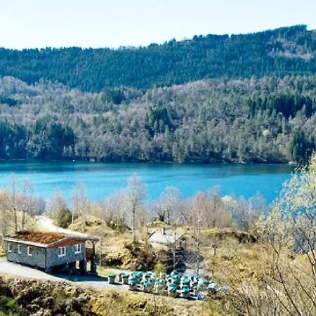 5 Person In Lonevag-by Traum Lonevåg